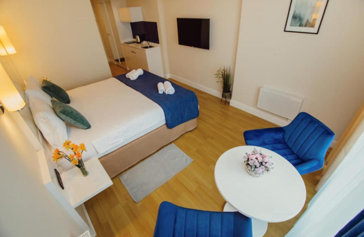 Sea Side Aparthotel In Orbi Complex Батуми Экстерьер фото